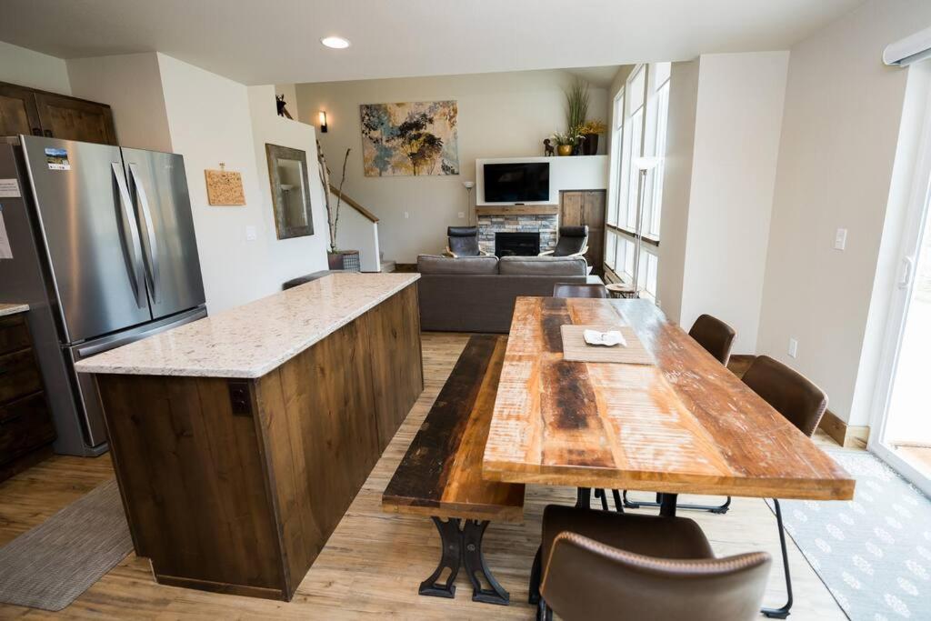 Sundance-2 Miles To Rocky Mountain National Park Holiday home Estes Park