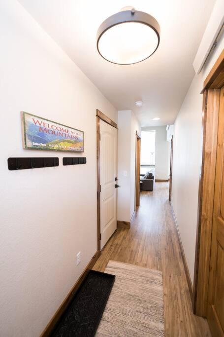 Holiday home Sundance-2 Miles To Rocky Mountain National Park